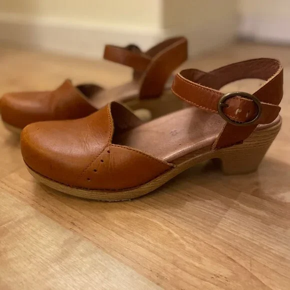 Dansko Maise Clog Cognac - Picture 2 of 5